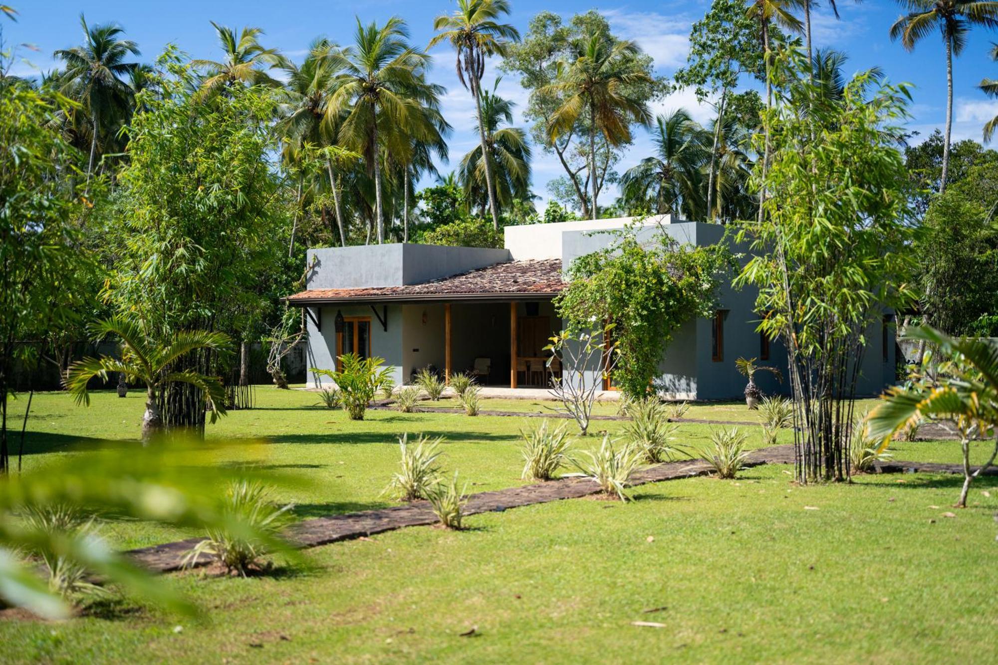Wirdana Resort & Spa Bussa Esterno foto